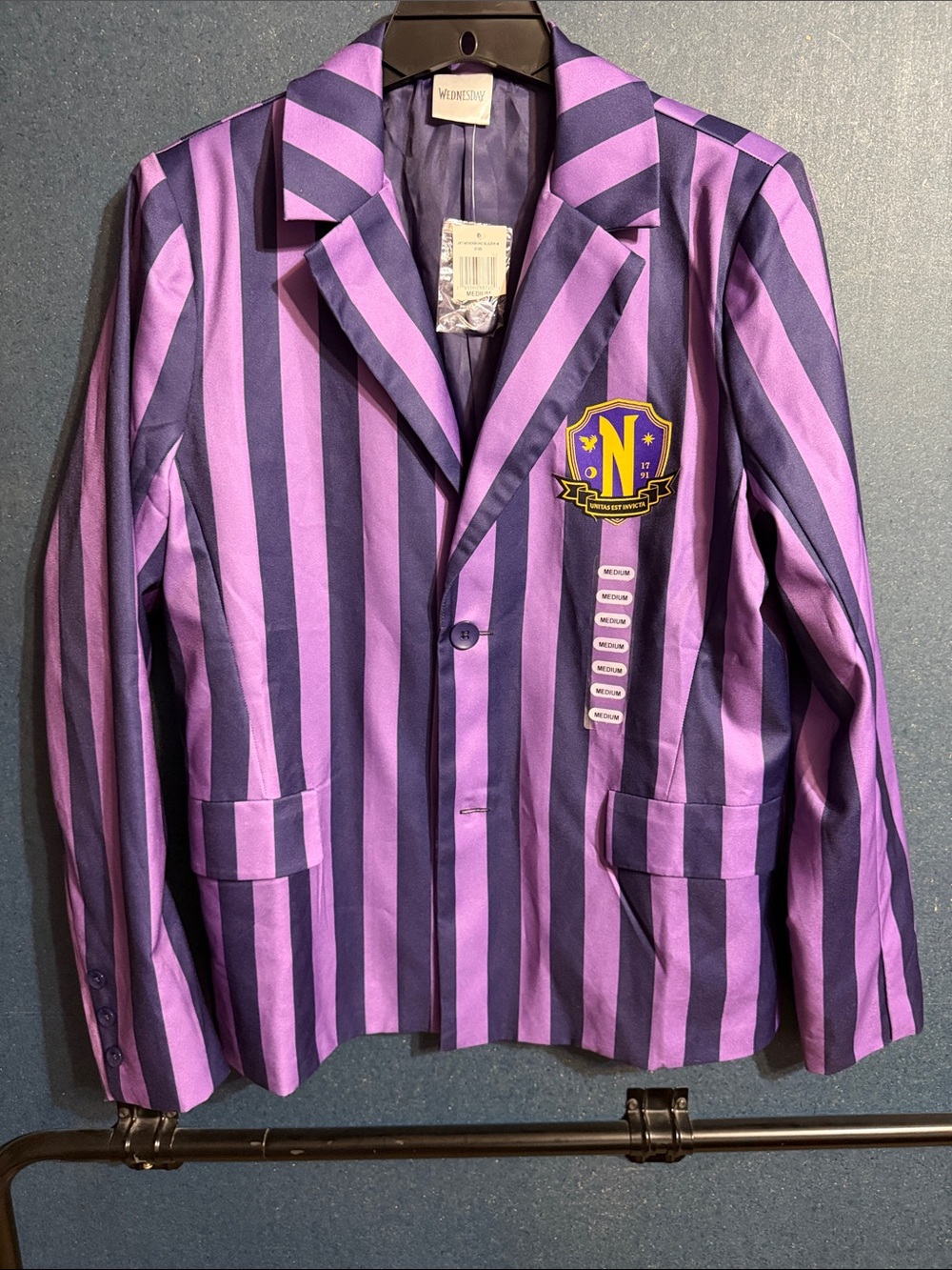 Wednesday Enid Sinclair Purple Blazer Jacket Crest Costume /Cosplay NWT SZ med